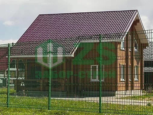 Забор из 3Д сетки гиттер для дачи Забор из 3Д сетки гиттер для дачи