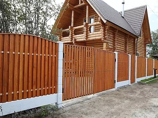 Строительство заборов своими руками: обзор ограждений Строительство заборов своими руками: обзор ограждений